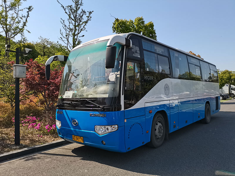 員工班車(chē)-33座大巴